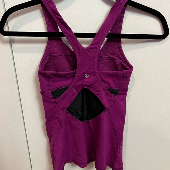 lululemon workout racer back tank top - Picture 2 of 2